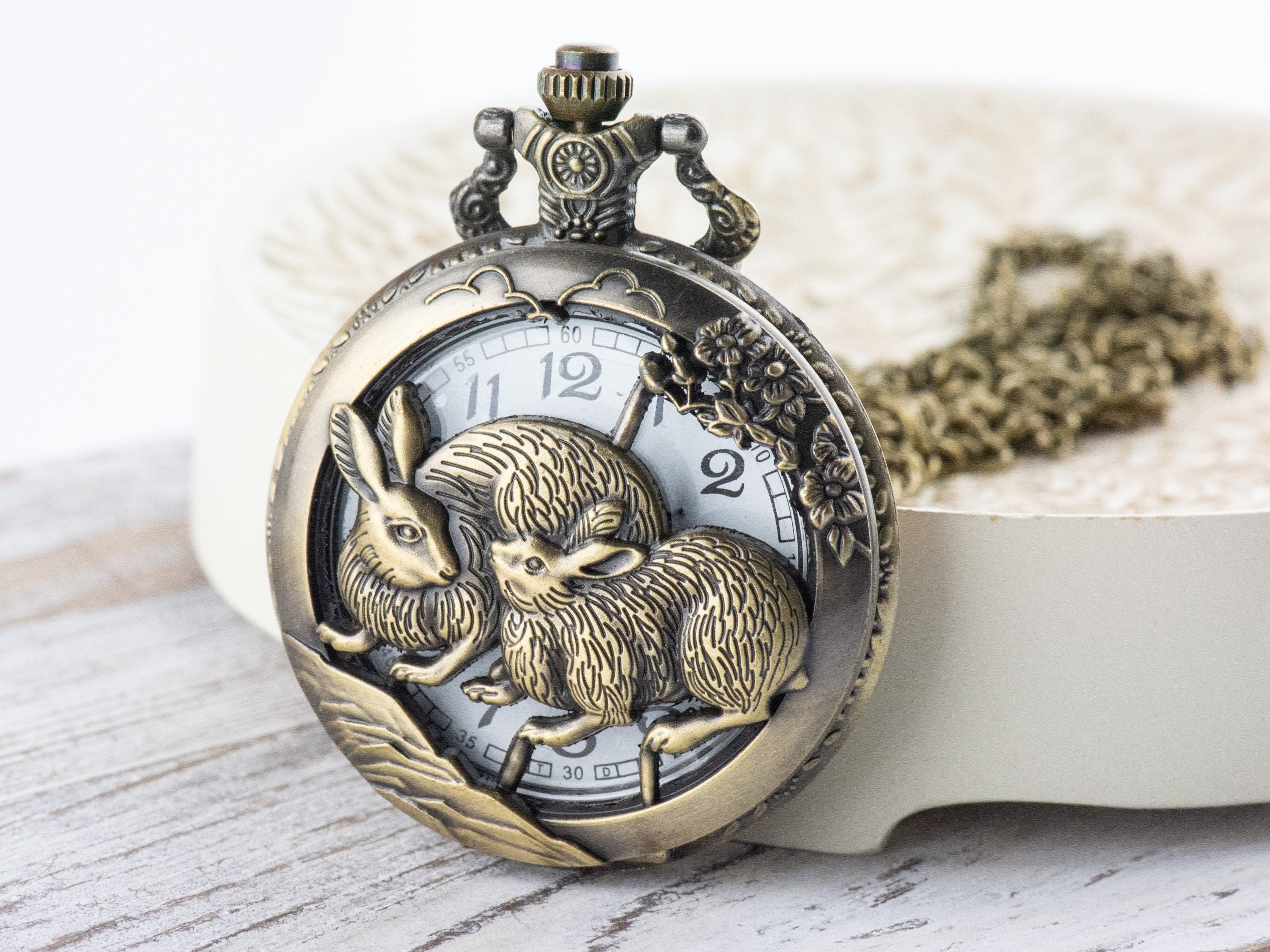Pocket Watches & Chains