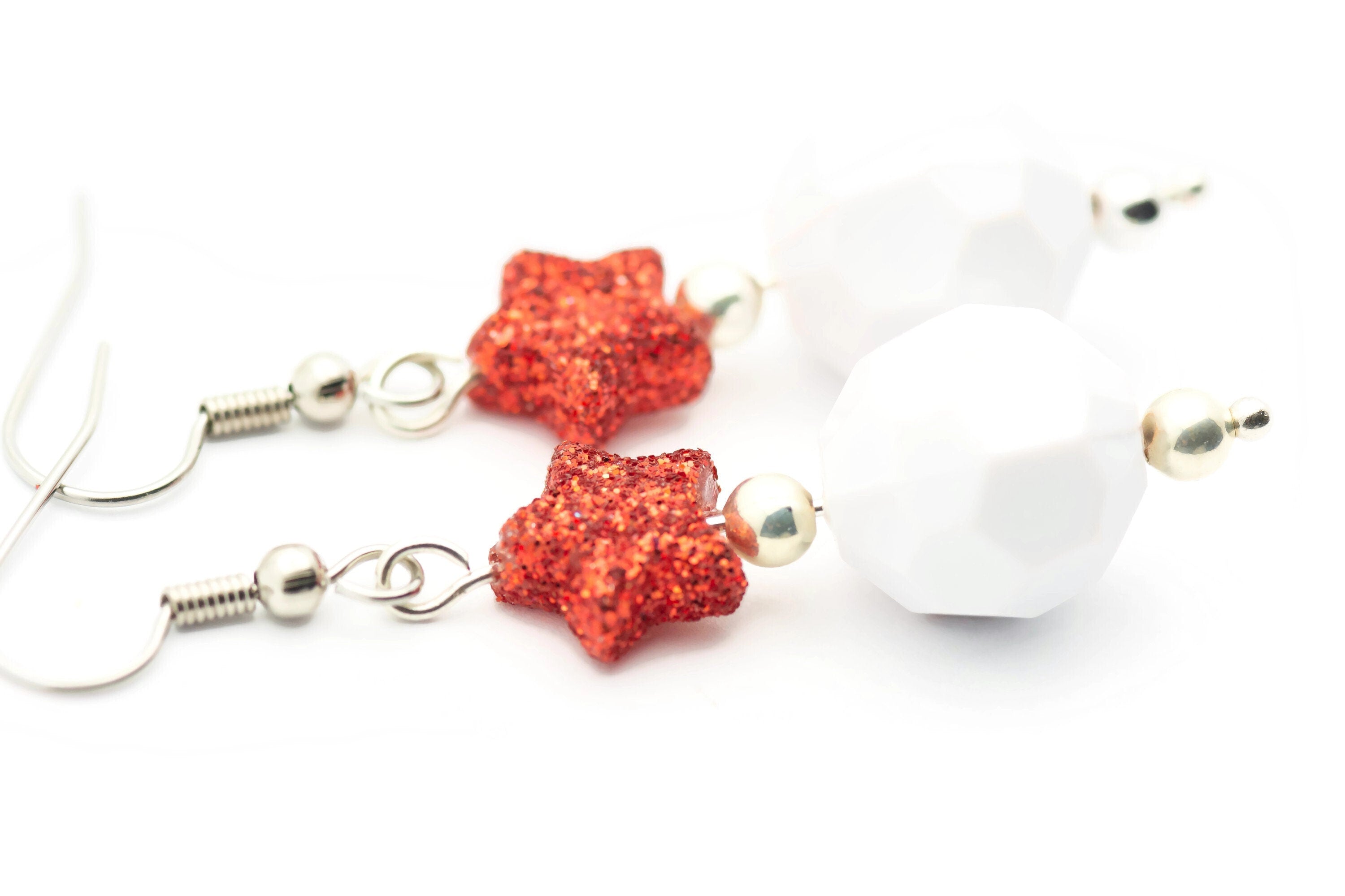 Red Star, White Snowball, Glass Earrings, Surgical Steel, Holiday Earrings, Christmas Earrings, Glitter Star, Snowball Fight
