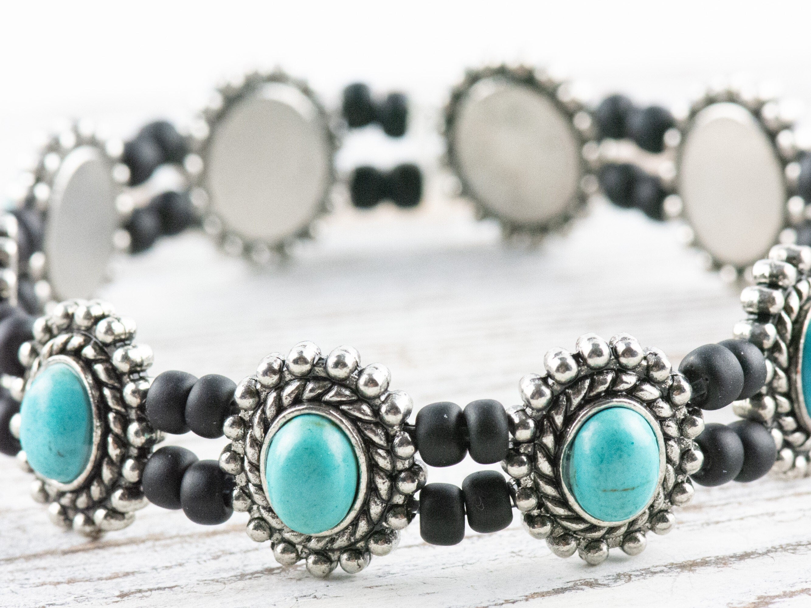Turquoise Blue Howlite Oval Beaded Stretch Bracelet / Handmade Bracelet / Bohemian Jewelry