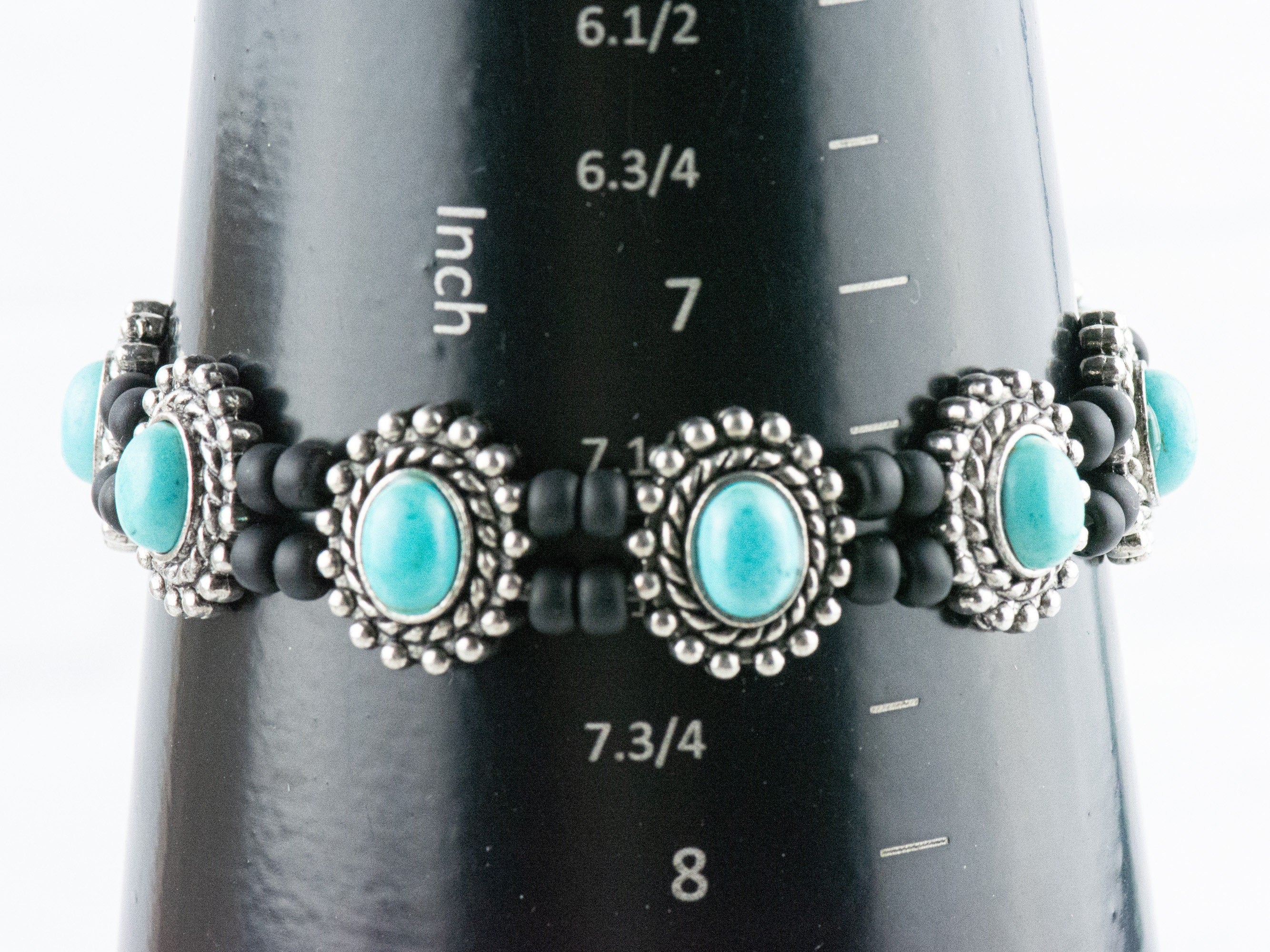 Turquoise Blue Howlite Oval Beaded Stretch Bracelet / Handmade Bracelet / Bohemian Jewelry
