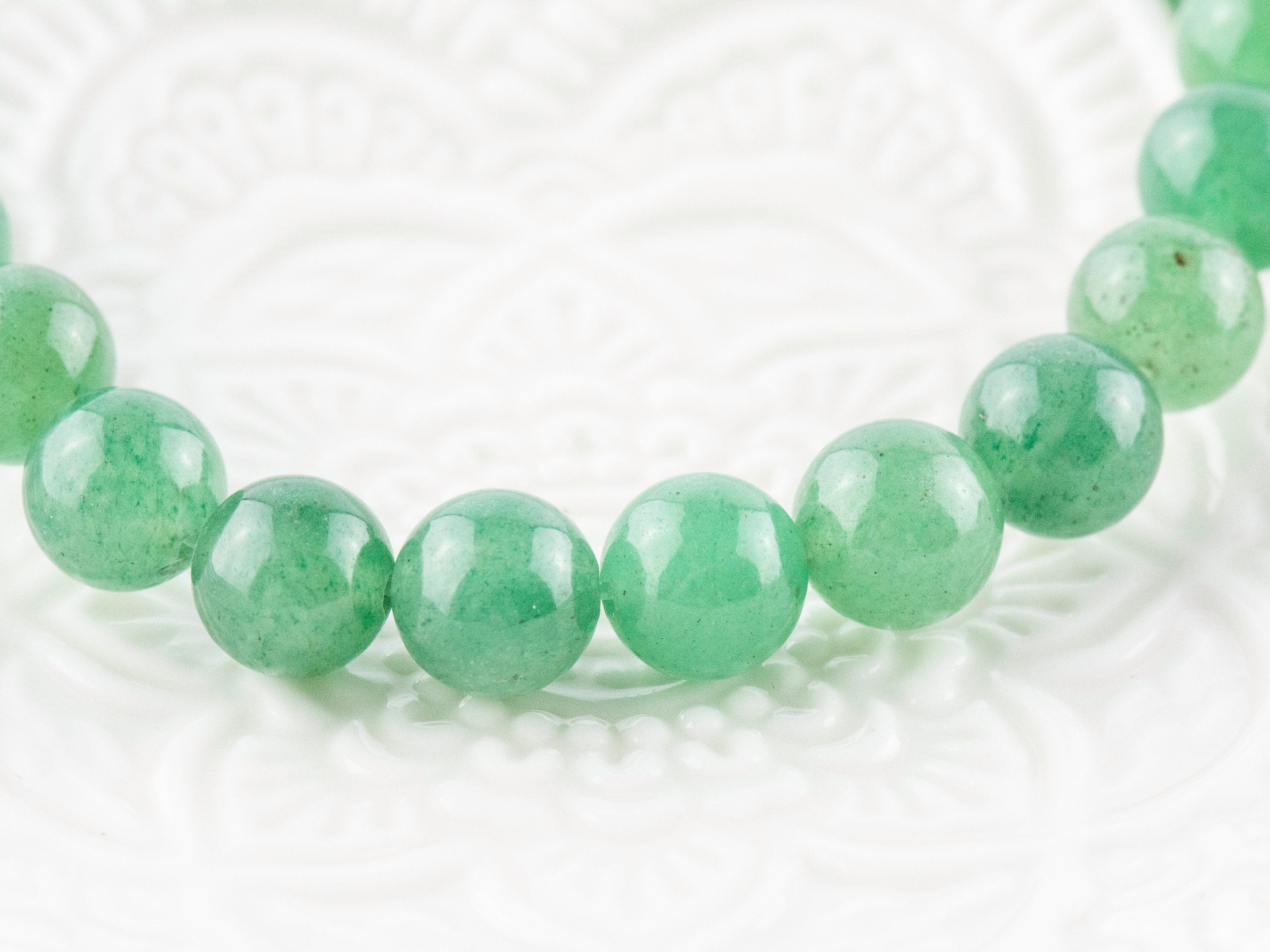 Green Aventurine Smooth Round Beaded Stretch Bracelet, Unisex Semi-Precious Stone Jewelry, Handmade Natural Gemstone Fashion Accessories