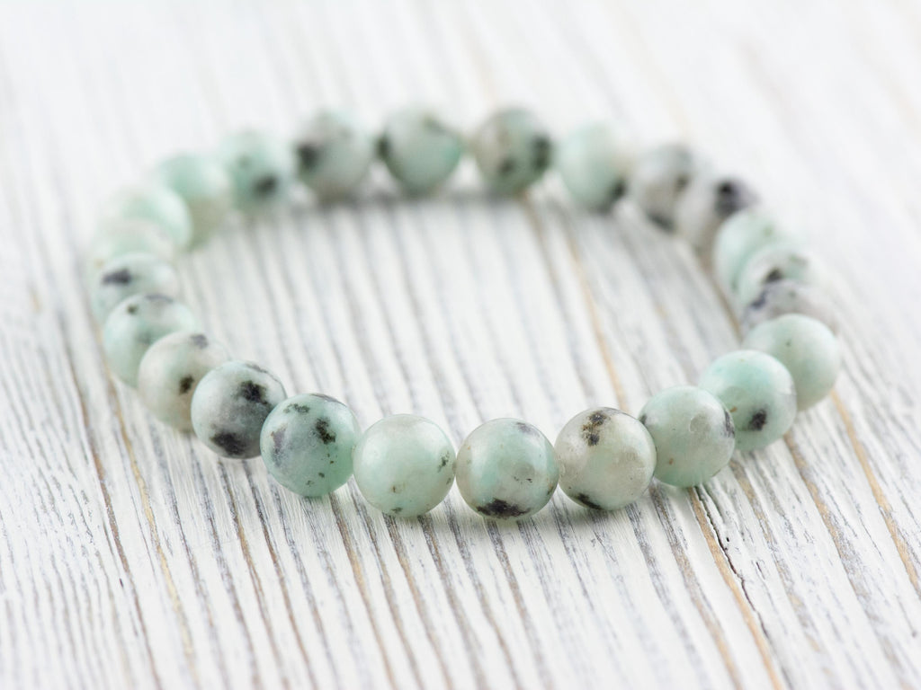Kiwi Jasper Smooth Round Beaded Stretch Bracelet, Simple Unisex Semi-Precious Stone Jewelry, Handmade Natural Gemstone Fashion Accessories