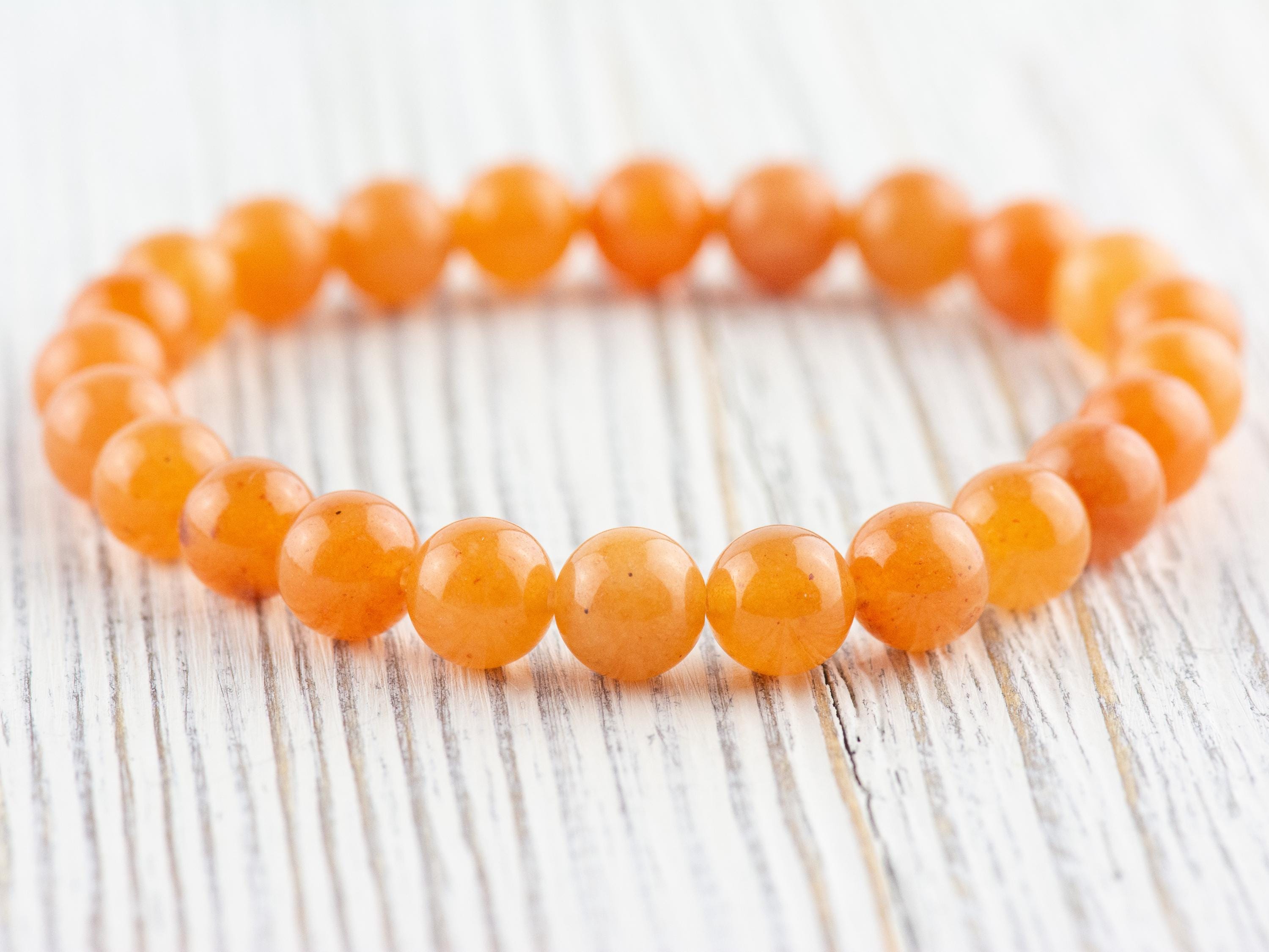 Red Aventurine Smooth Round Beaded Stretch Bracelet, Unisex Semi-Precious Stone Jewelry, Handmade Natural Gemstone Fashion Accessories