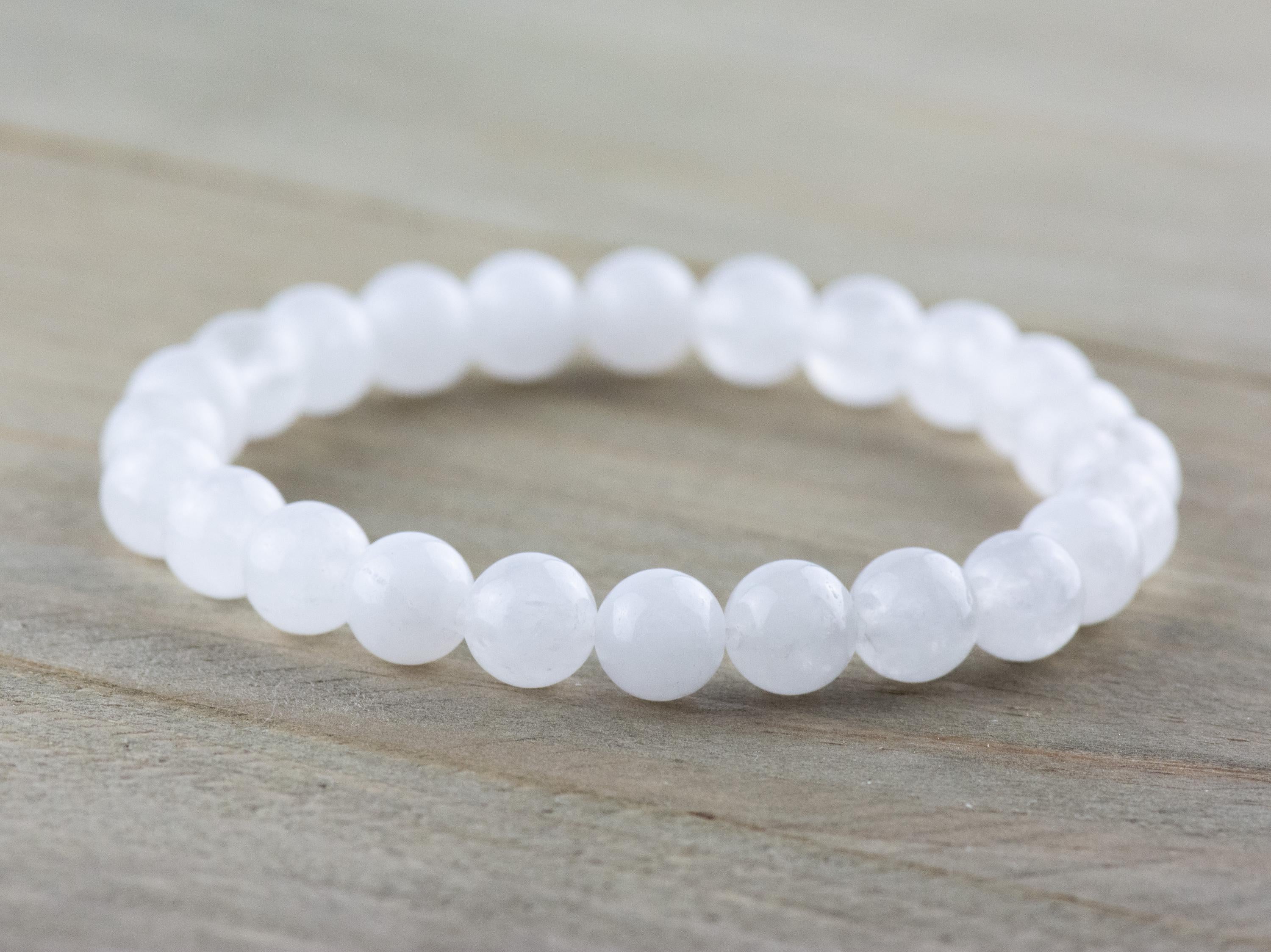Snow Quartz Smooth Round Beaded Stretch Bracelet, Simple Unisex Semi-Precious Stone Jewelry, Handmade Natural Gemstone Fashion Accessories