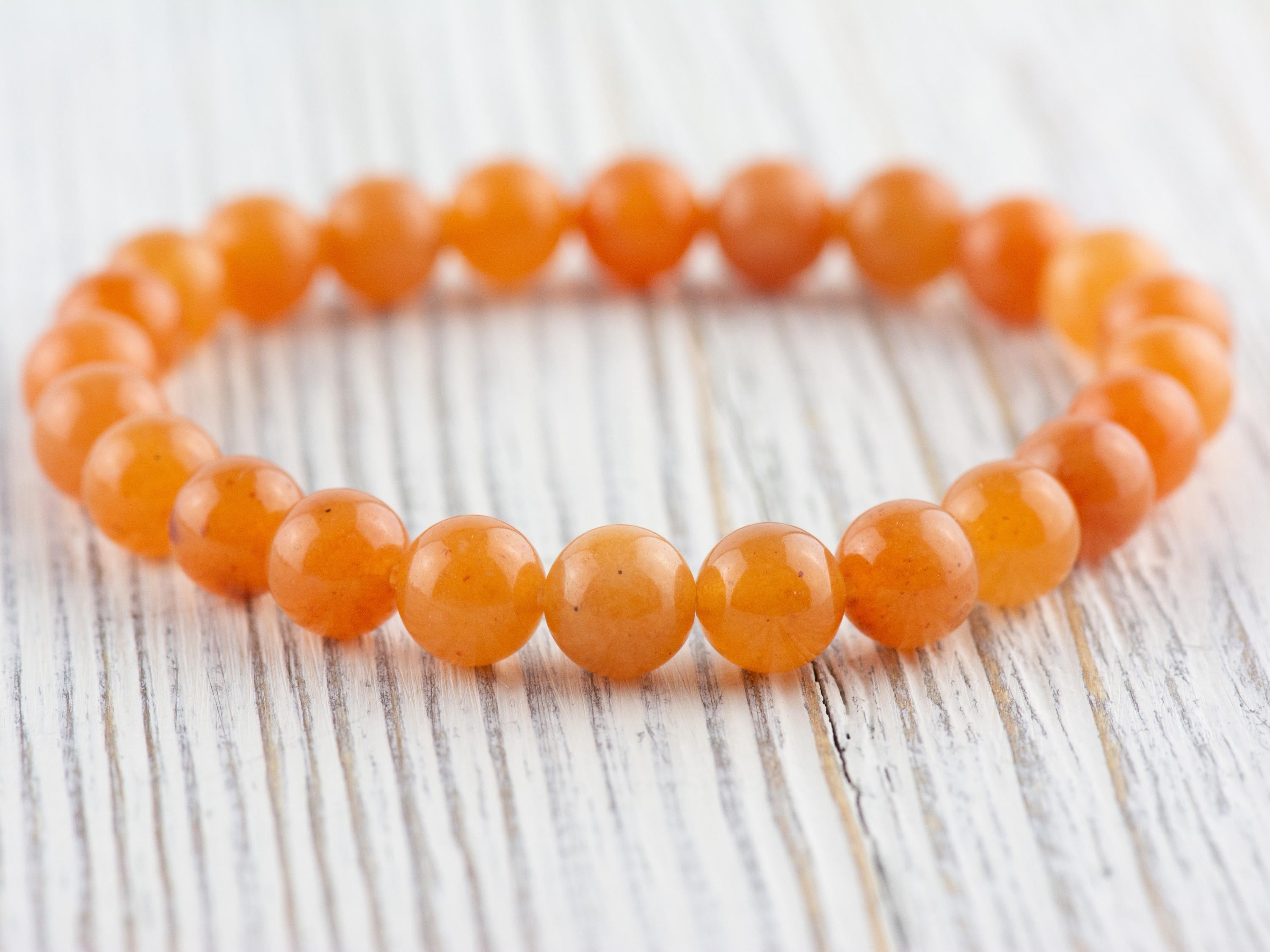 Red Aventurine Smooth Round Beaded Stretch Bracelet, Unisex Semi-Precious Stone Jewelry, Handmade Natural Gemstone Fashion Accessories
