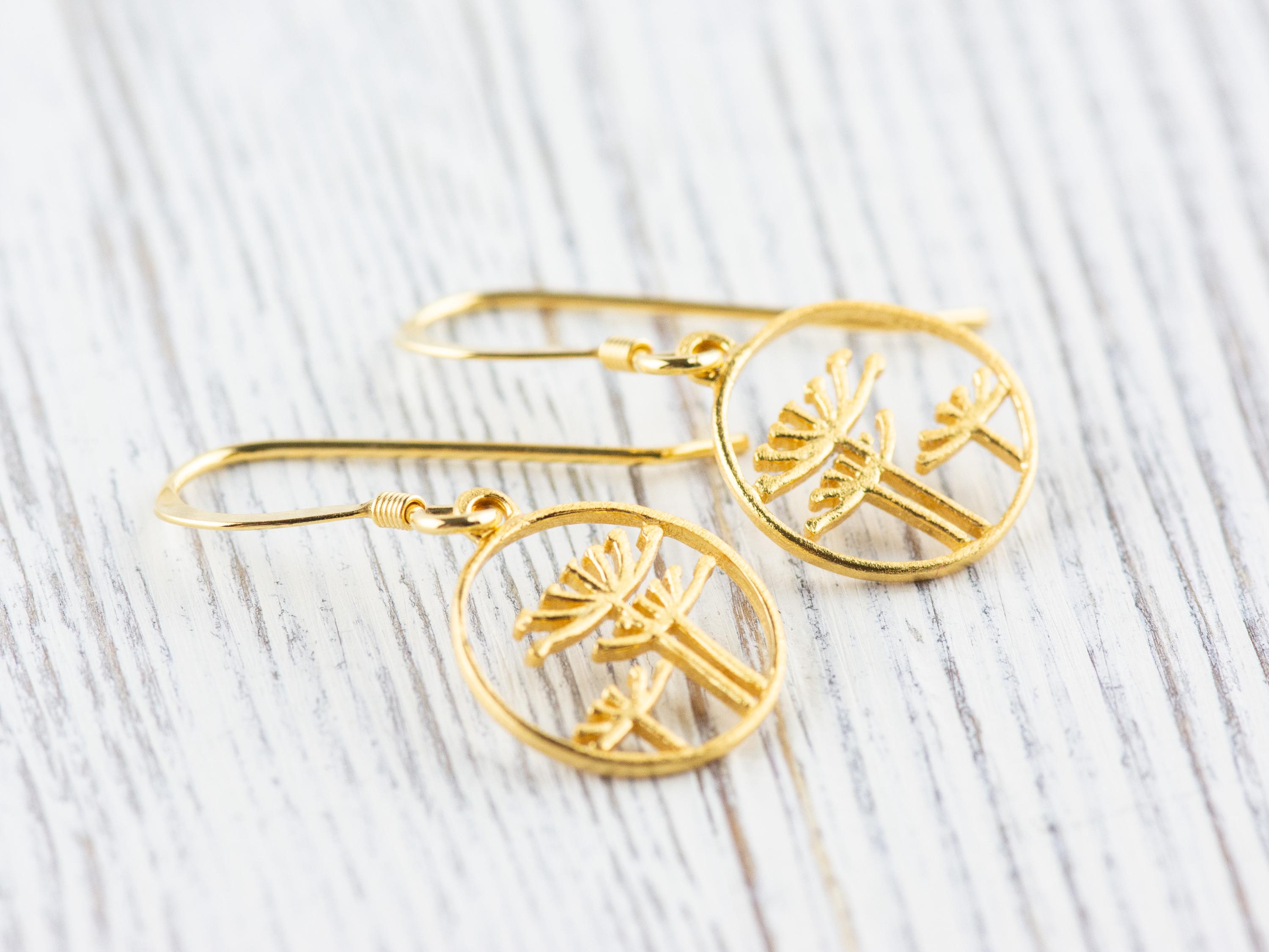 Queen Anne's Lace Vermeil Floral Earrings • Nature Inspired Lightweight Dainty Earrings • Gold Sterling SIlver .925 Minimalist Jewelry