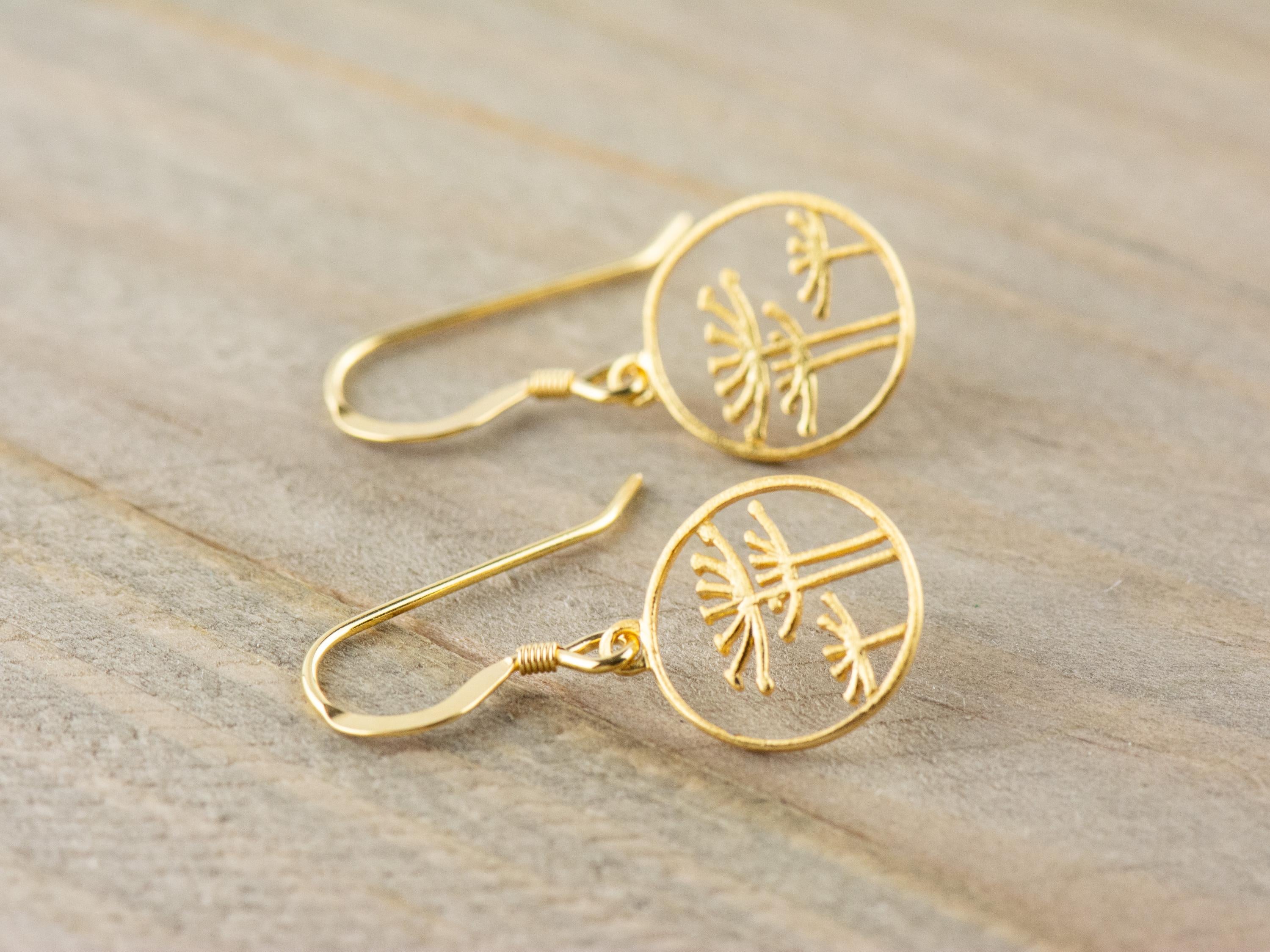 Queen Anne's Lace Vermeil Floral Earrings • Nature Inspired Lightweight Dainty Earrings • Gold Sterling SIlver .925 Minimalist Jewelry