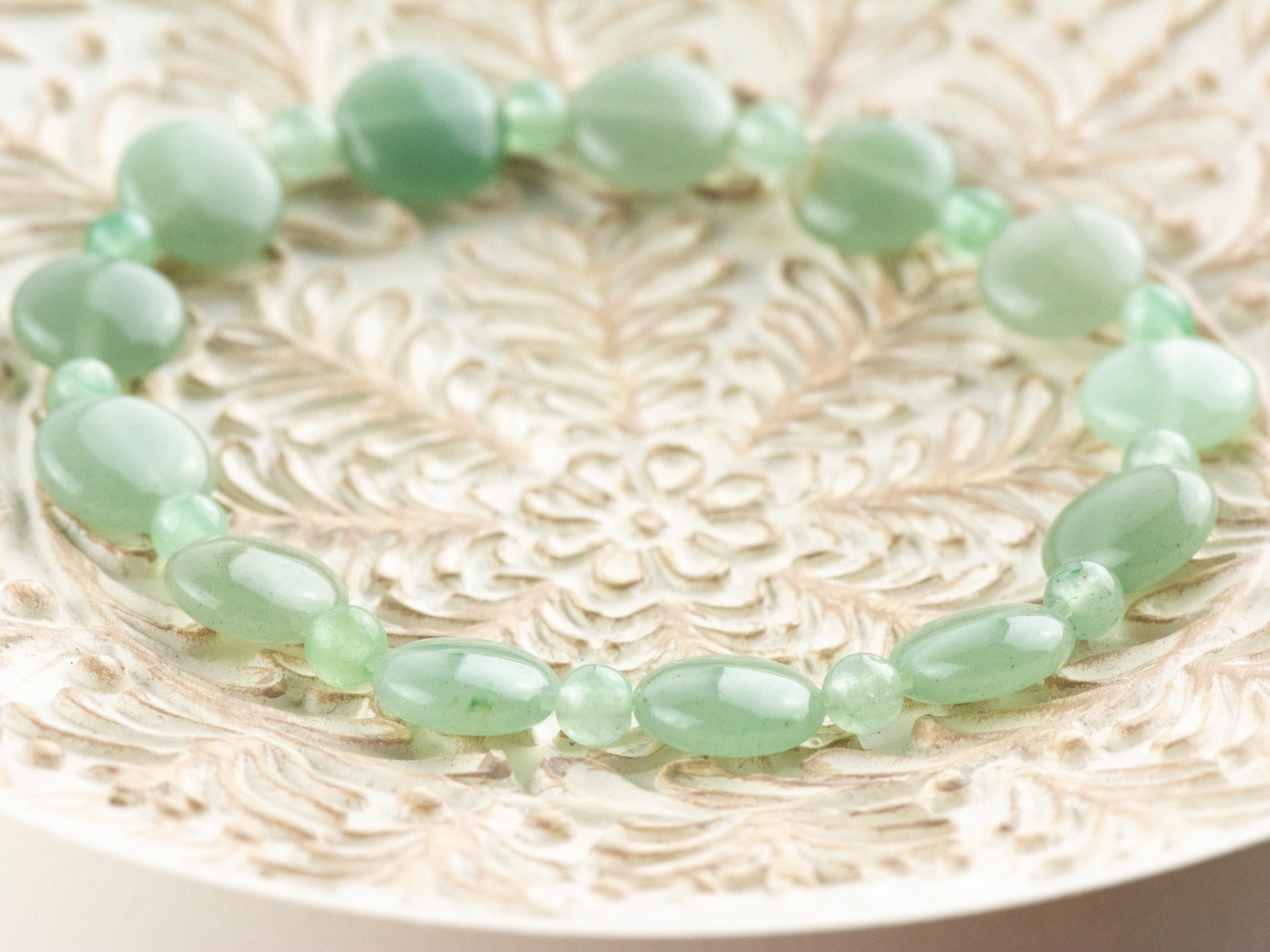 Green Aventurine Beaded Stretch Gemstone Bracelet • Simple Unisex Semi-Precious Stone Jewelry • Handmade Natural Gemstone Bracelet