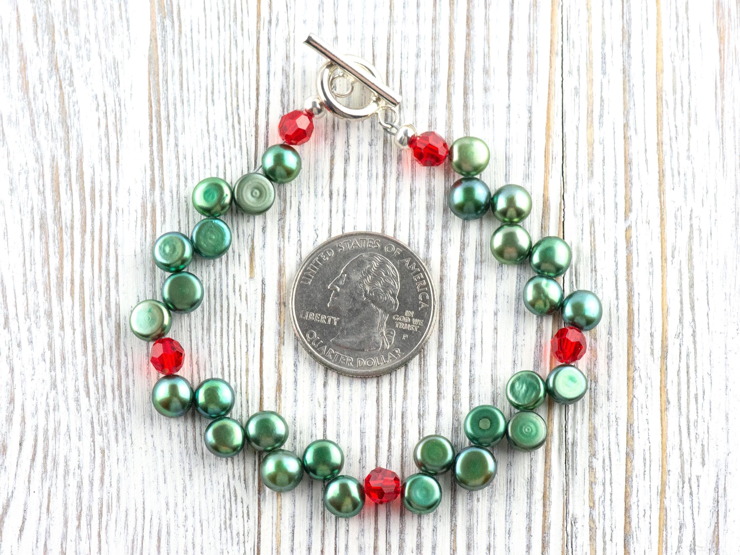 Green Freshwater Pearl and Red Crystal Christmas Bracelet • Holiday Jewelry • Mistletoe Bracelet